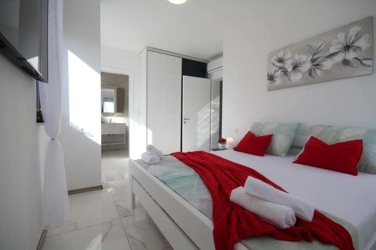 Villa Essenza - Luksuzne Kuce Za Odmor Vodice Luaran gambar