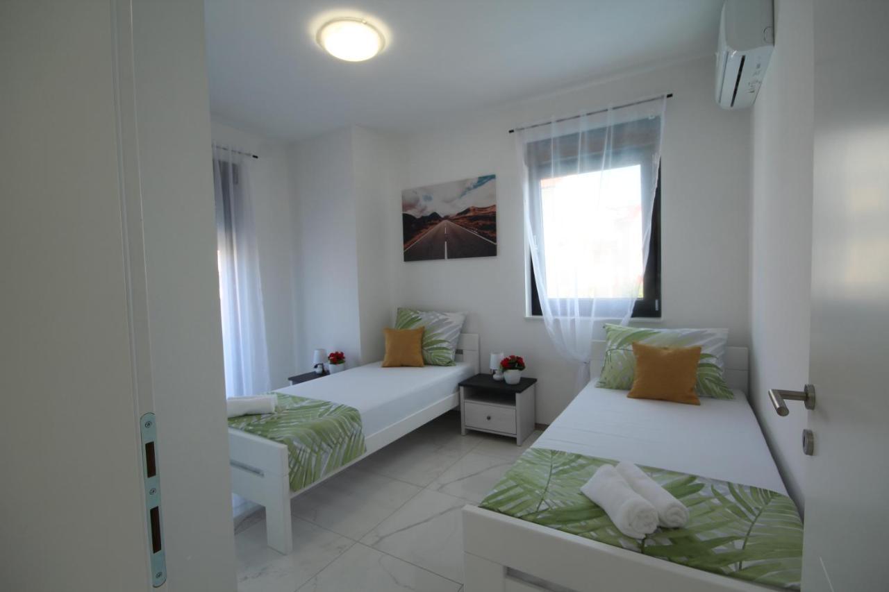 Villa Essenza - Luksuzne Kuce Za Odmor Vodice Luaran gambar